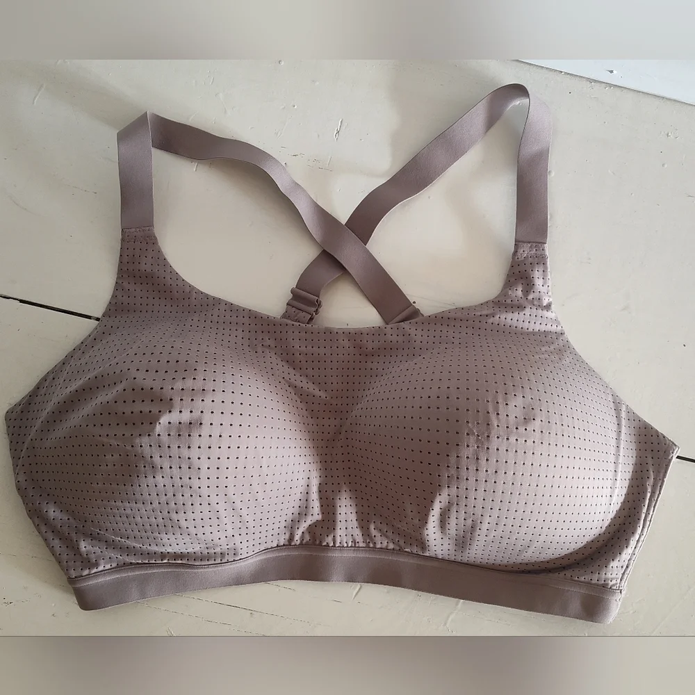 Victoria's Secret VSX Lightweight Mesh Sports Bra | Bare Taupe | 40DD